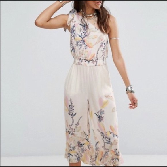 Free People Island Time Jumpsuit Size Medium NWT - Picture 5 of 7